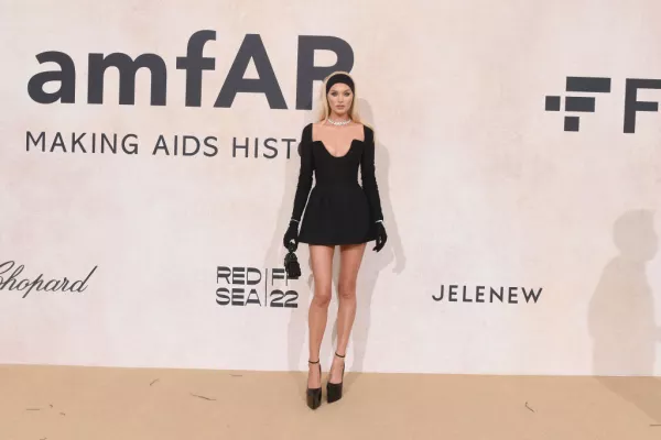 amfAR Gala Cannes 2022 - Jelenew