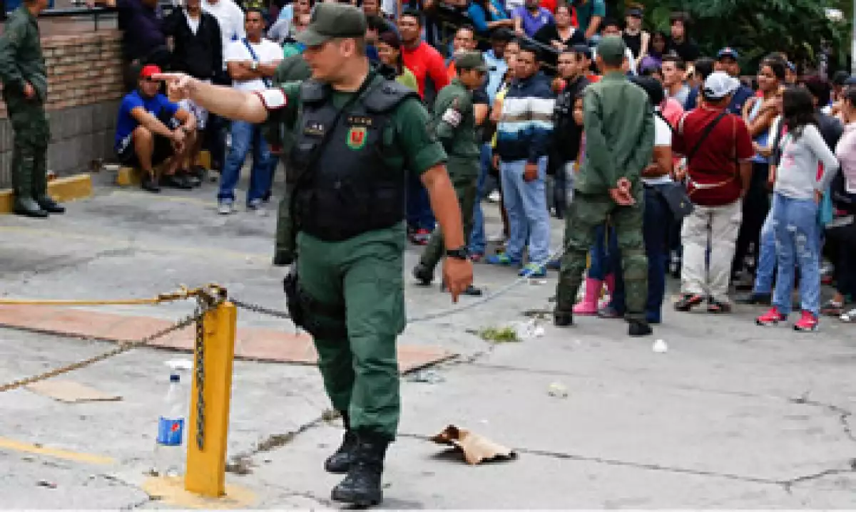 Empresarios aseguran que el control cambiario no provee suficientes divisas, lo que obliga a recurrir al mercado negro. (Foto: Reuters)