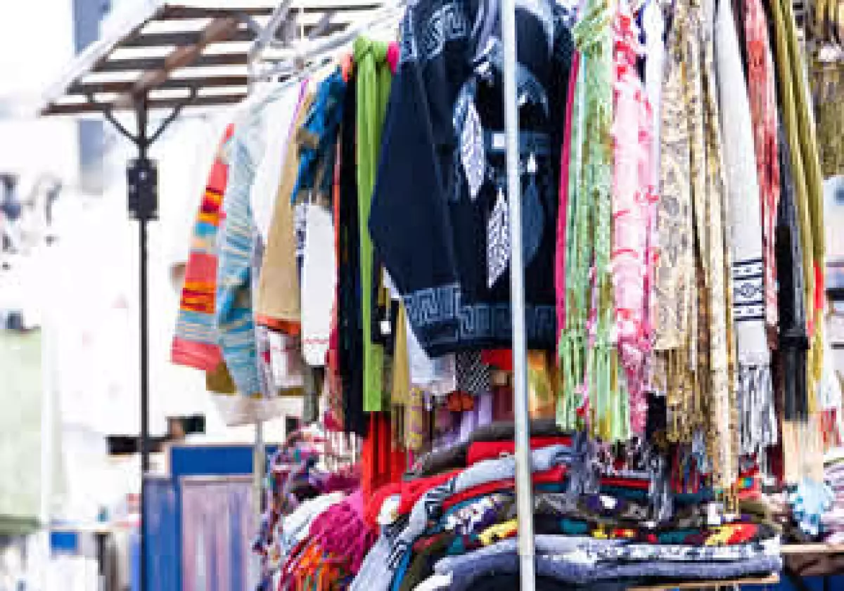La economía informal será apoyada para vender productos formales (Foto: Jupiter Images)