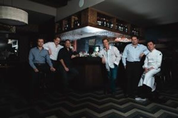 Un grupo de amigos se reunió para hacer realidad este original concepto.