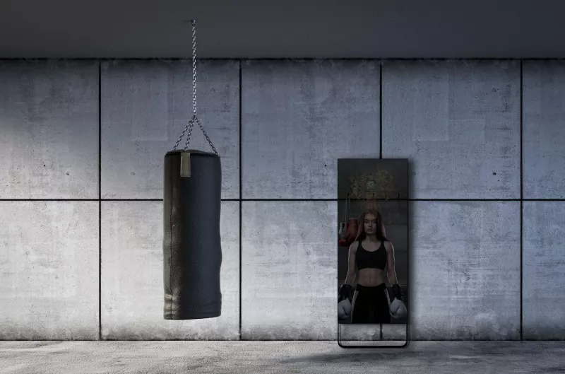 Los espejos inteligentes de Ad Mirror están en 10 gimnasios de Smart Fit