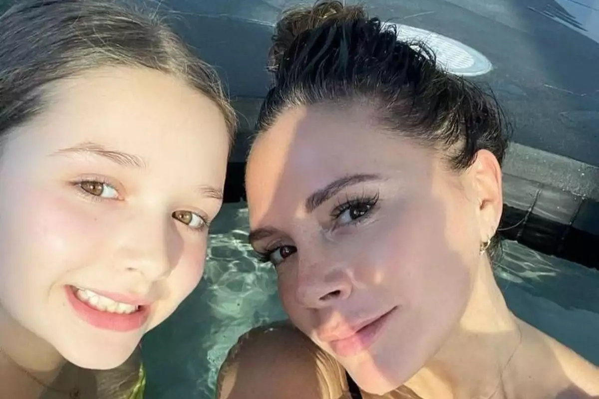 victoria-beckham-harper-beckham.jpg