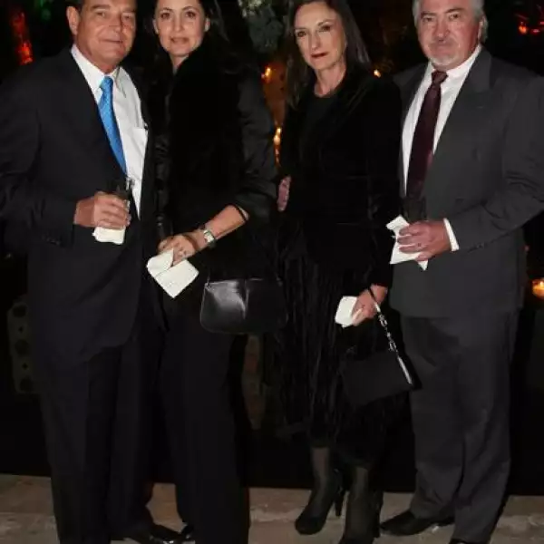 Civil Stephanie Coufal Leaño con Javier Álvarez Pintado