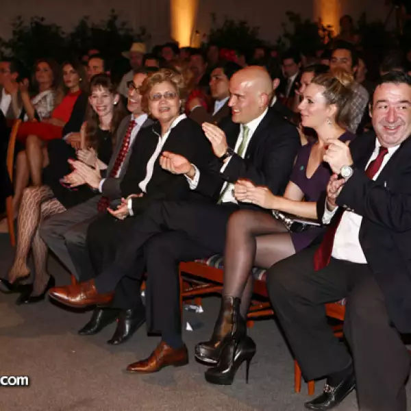 Rossana Fuentes Berain,Manuel Rivera,Zarina Rivera,Pablo Baños