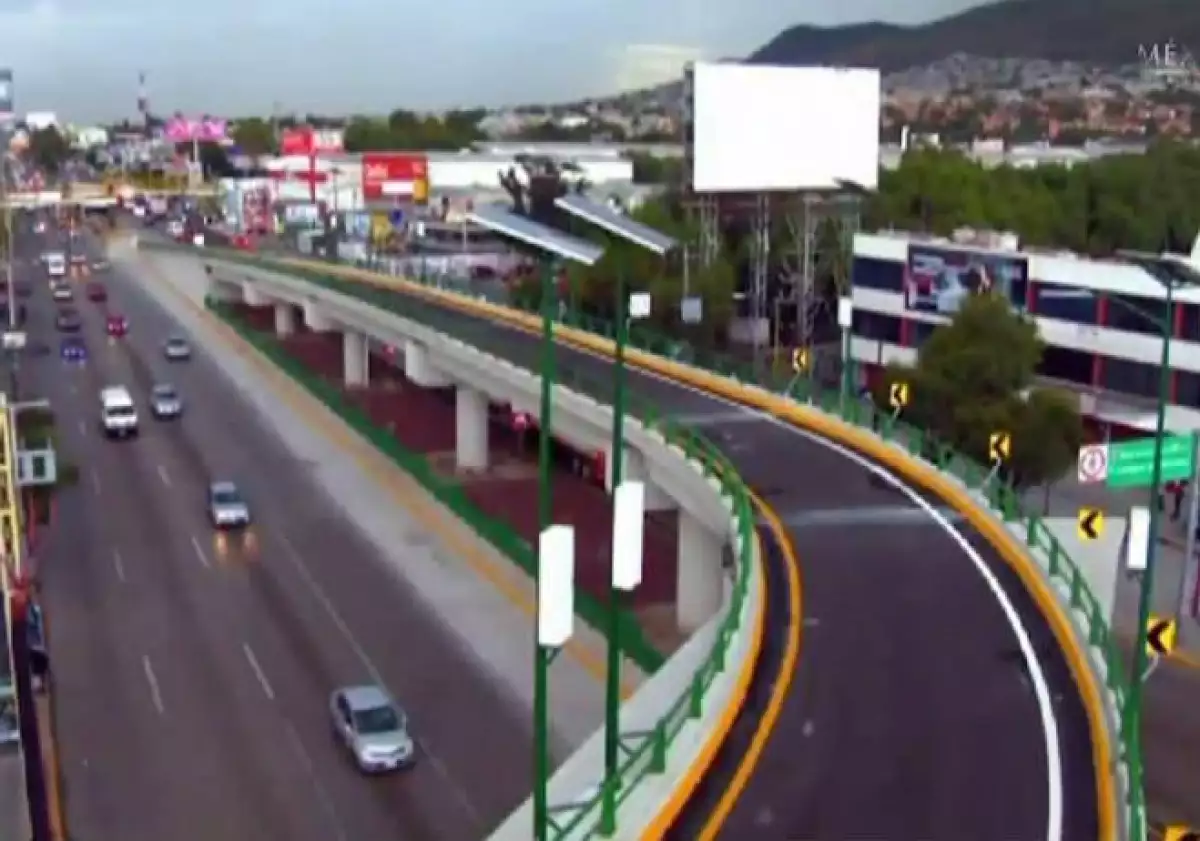 Distribuidor en Coacalco, Estado de M�xico