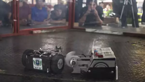 Guerra de robots