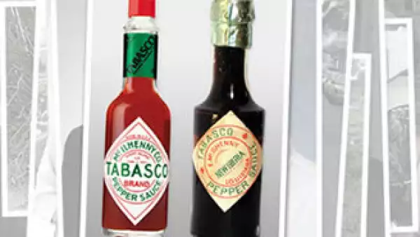La mezcla original no ha cambiado y aún se marinan los chiles en barriles de roble blanco con whiskey. (Foto: Cortesía CNNMoney)