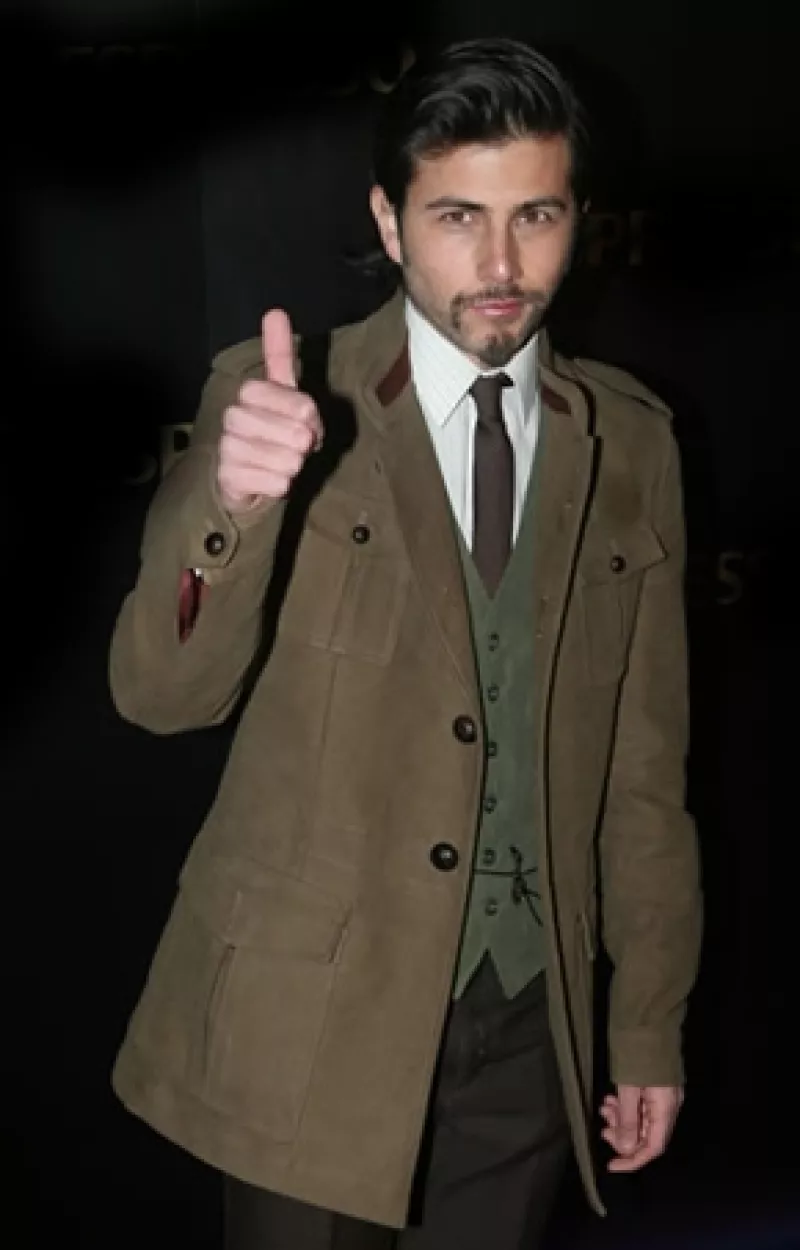 El actor de la serie `Morir en martes´ se encuentra en Seattle filmando la película `Nothing against life´, un largometraje que habla sobre el suicidio.