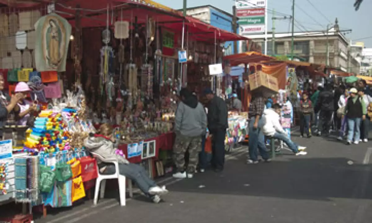 Ricardo Navarro espera que la actividad comercial registre un alza de 3.6% para 2014. (Foto: Cuartoscuro)