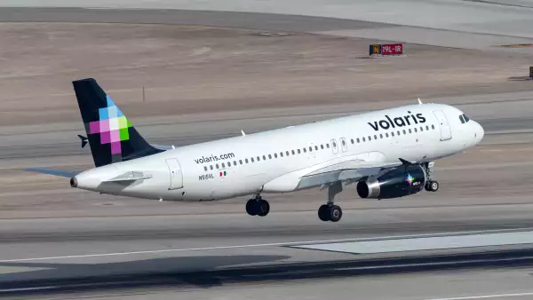 Las acciones de Volaris tuvieron hoy un aumento intradía de 5.5% luego de que Andrés Manuel López Obrador anunció que México recuperará la Categoría 1 en materia de seguridad aérea por parte de la Administración Federal de Aviación (FAA).