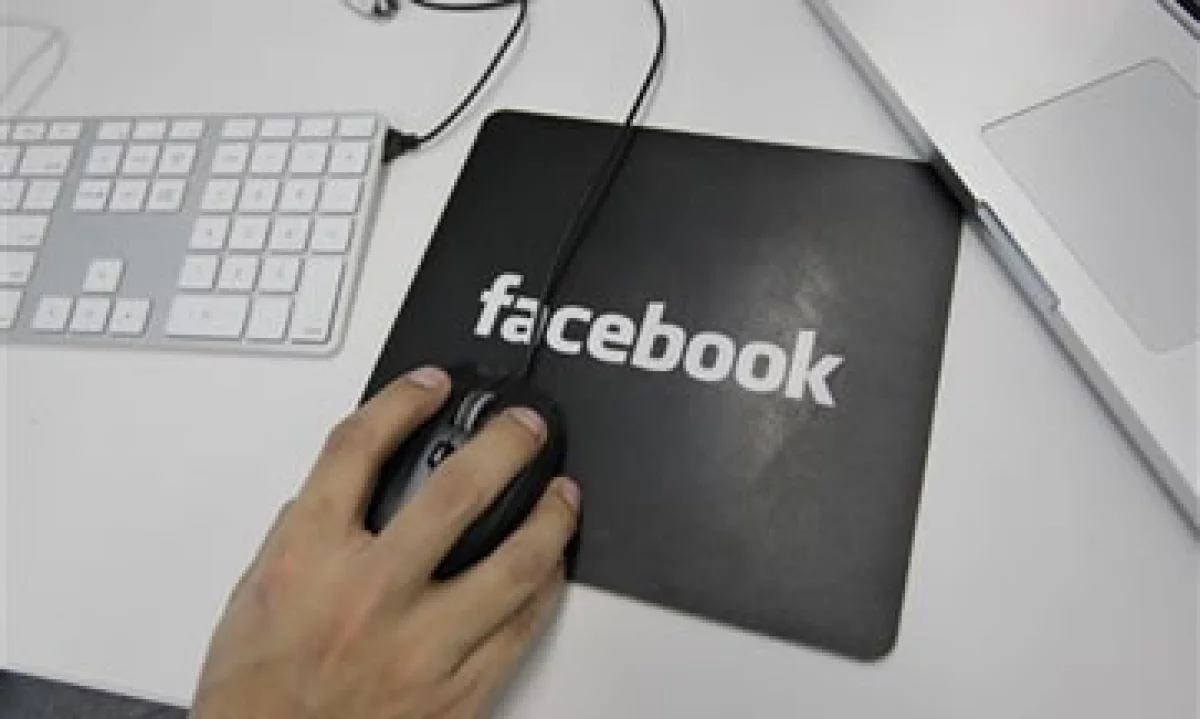 Facebook ya ha ganado juicios contra quienes hacen spam a través de perfiles falsos o ligas externas. (Foto: AP)