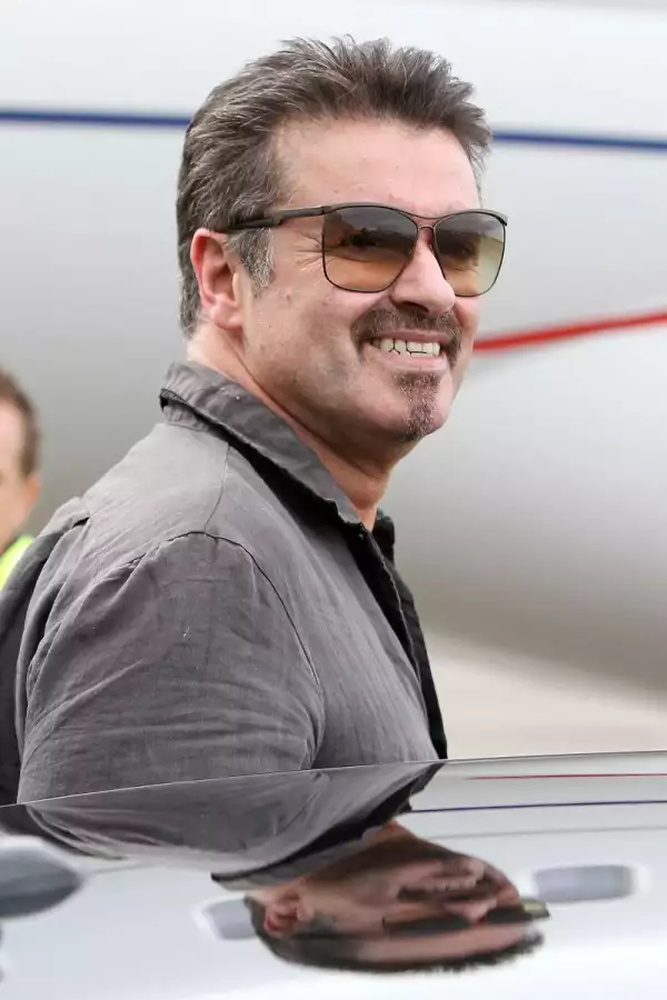 Herederos de George Michael rechazan biopic en el que Theo James actuaría