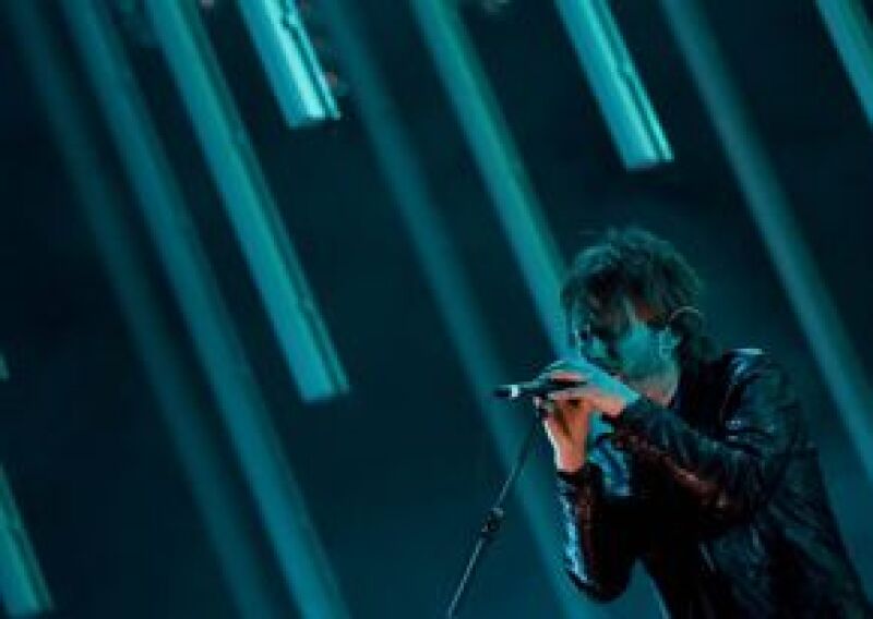 La cantante se sintió aludida porque la banda británica no la quiso conocer en la pasada ceremonia de los Grammy.