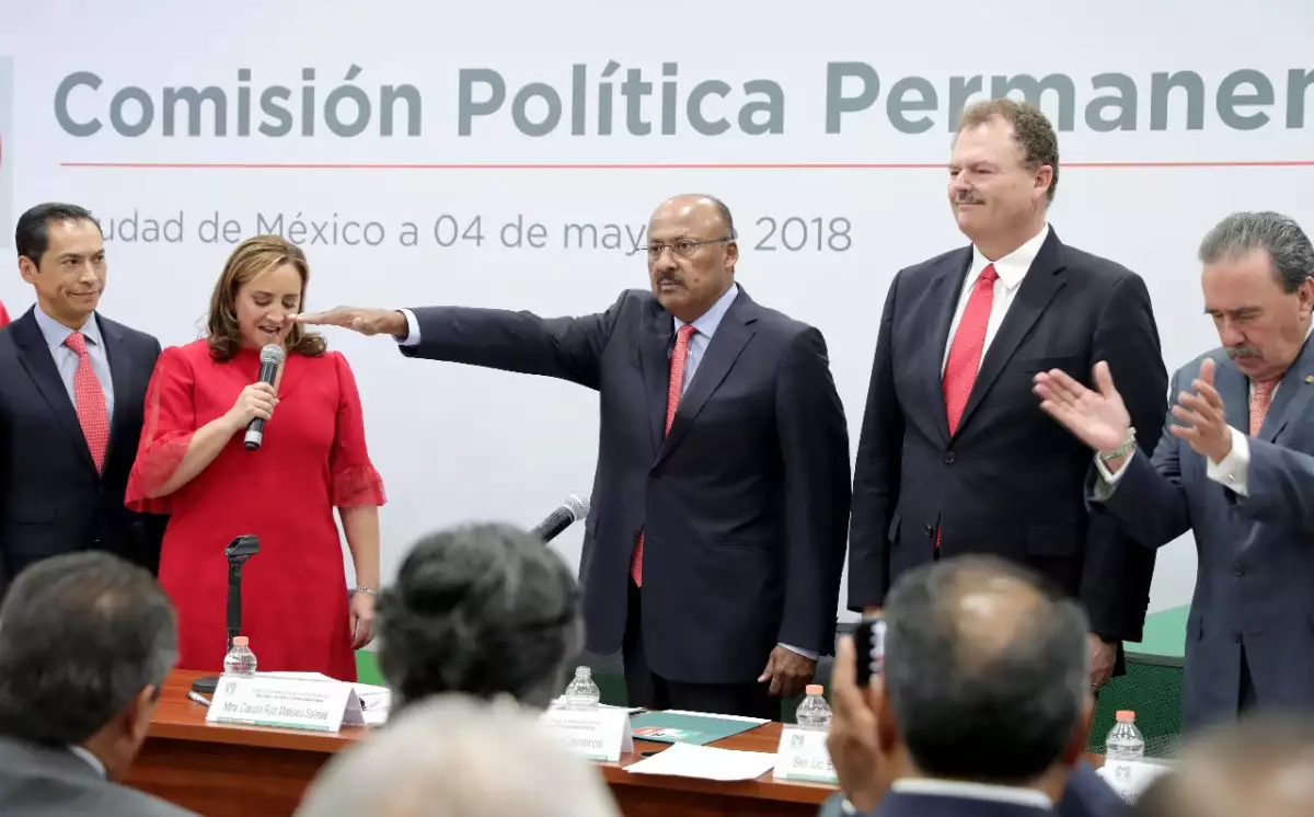 René Juárez Cisneros toma protesta como presidente del PRI
