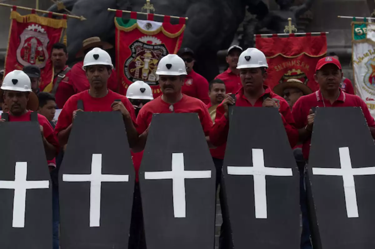 Trabajadores mineros protestan por la explosión de Pasta de Conchos