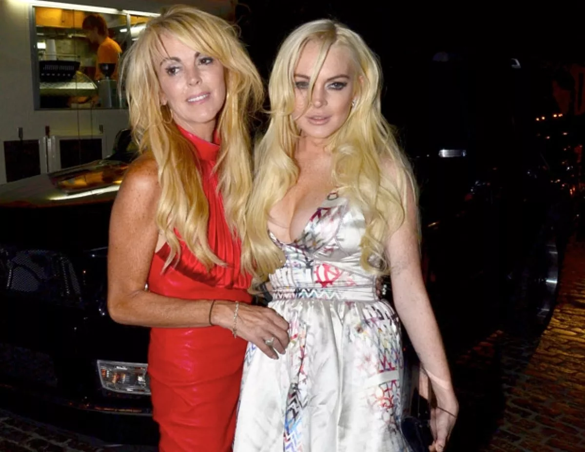 Lindsay y Dina mantienen una relación muy cercana.