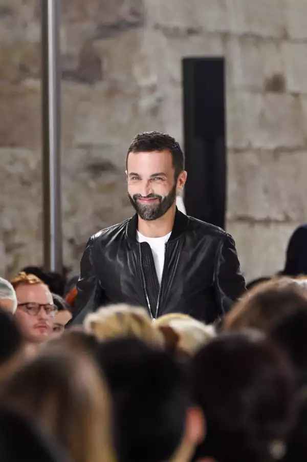 Louis Vuitton : Runway - Paris Fashion Week Womenswear Spring/Summer 2018