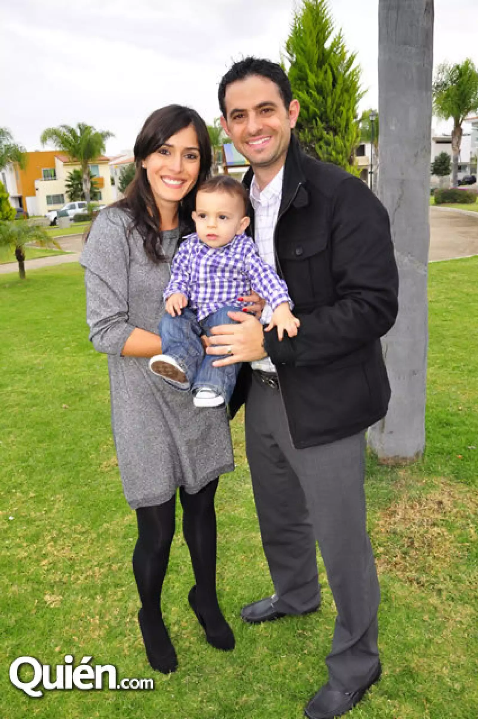 Anaís LeRoy,Mateo Alvo,Beto Alvo.