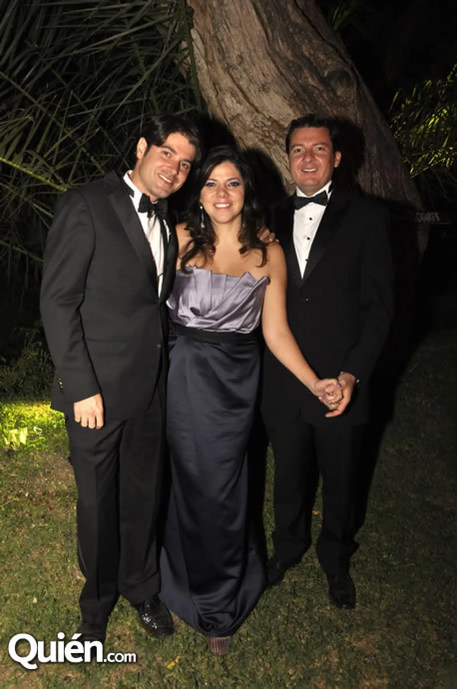 Rodrigo y Dulce Espelosin con Javier Camarena