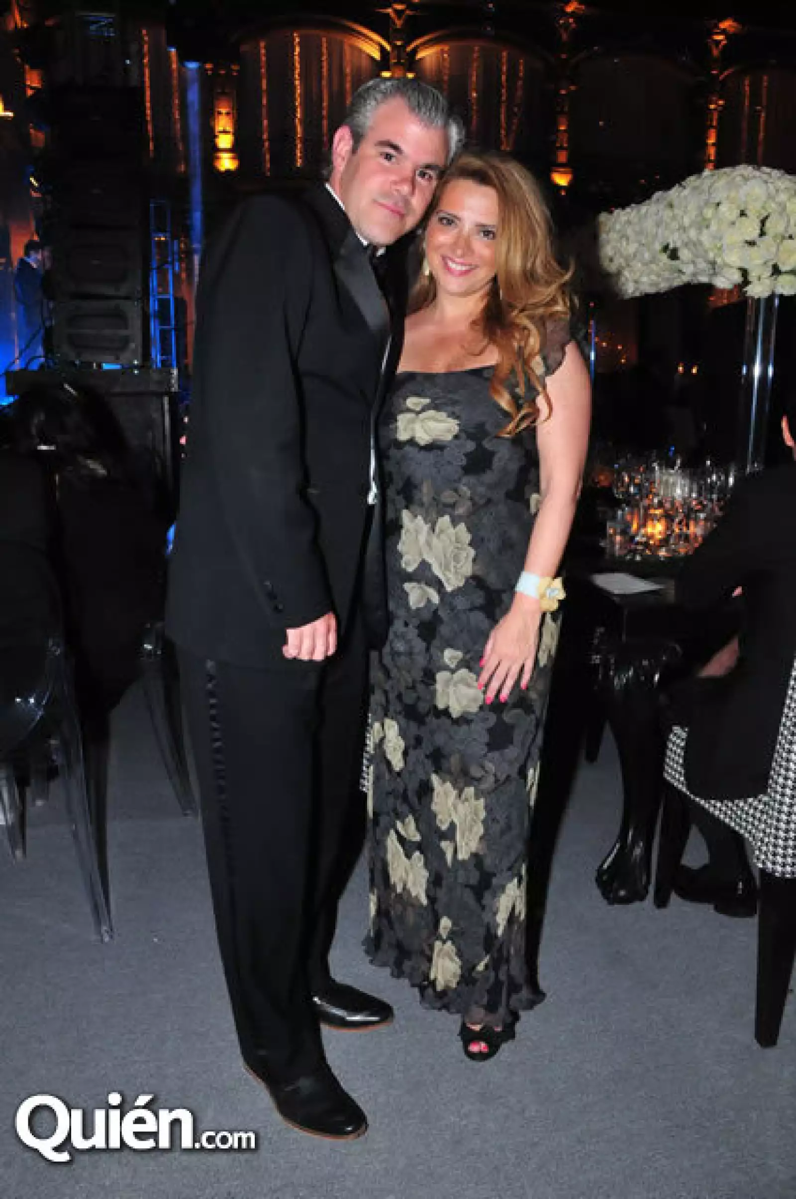 Gerardo Hidalgo,Alejandra Escudero