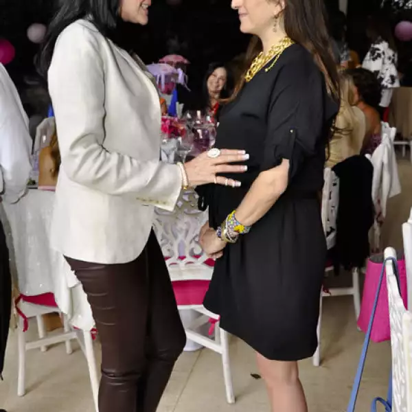 Mariana Peralta y Karmina de los Santos