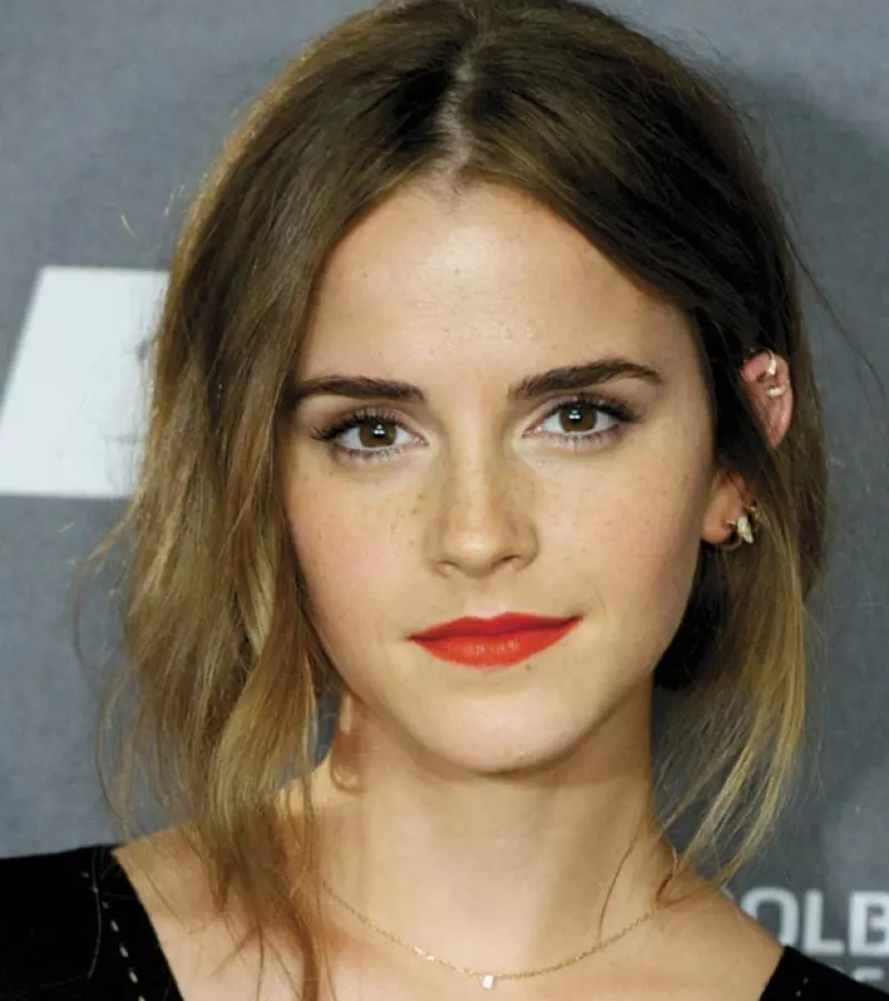 Lejos de sentirse reemplazada, la actriz está emocionada por ver a en el escenario de "Harry Potter and the Cursed Child" a Noma Dumezweni como Hermione.