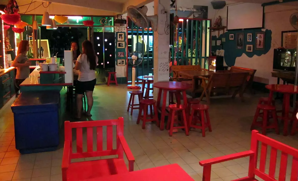 Chiang Mai cuenta con un gran número de espacios para trabajar, aunque no tiene mucha vida nocturna.