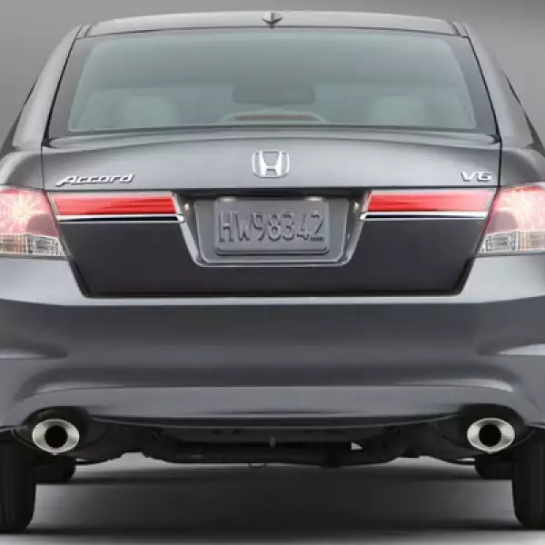 Los cambios más significativos son de carácter estético y con la intención de mejorar la aerodinámica; también el rendimiento de combustible ha mejorado ligeramente.