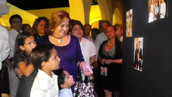 Familiares y amigos recordaron alex secretario de Gobernación, Juan Camilo Mouriño Terrazo, de quien
su madre, María de los Angeles Terrazo Blanco de Mouriño, resaltó que dio la vida por Campeche.