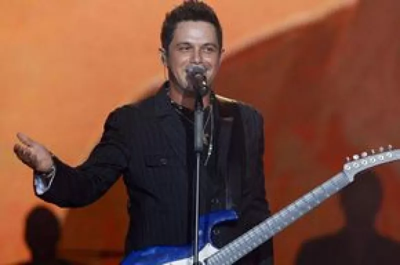 El cantante será reconocido como Español Universal por la Cámara de Comercio España-Estados Unidos.