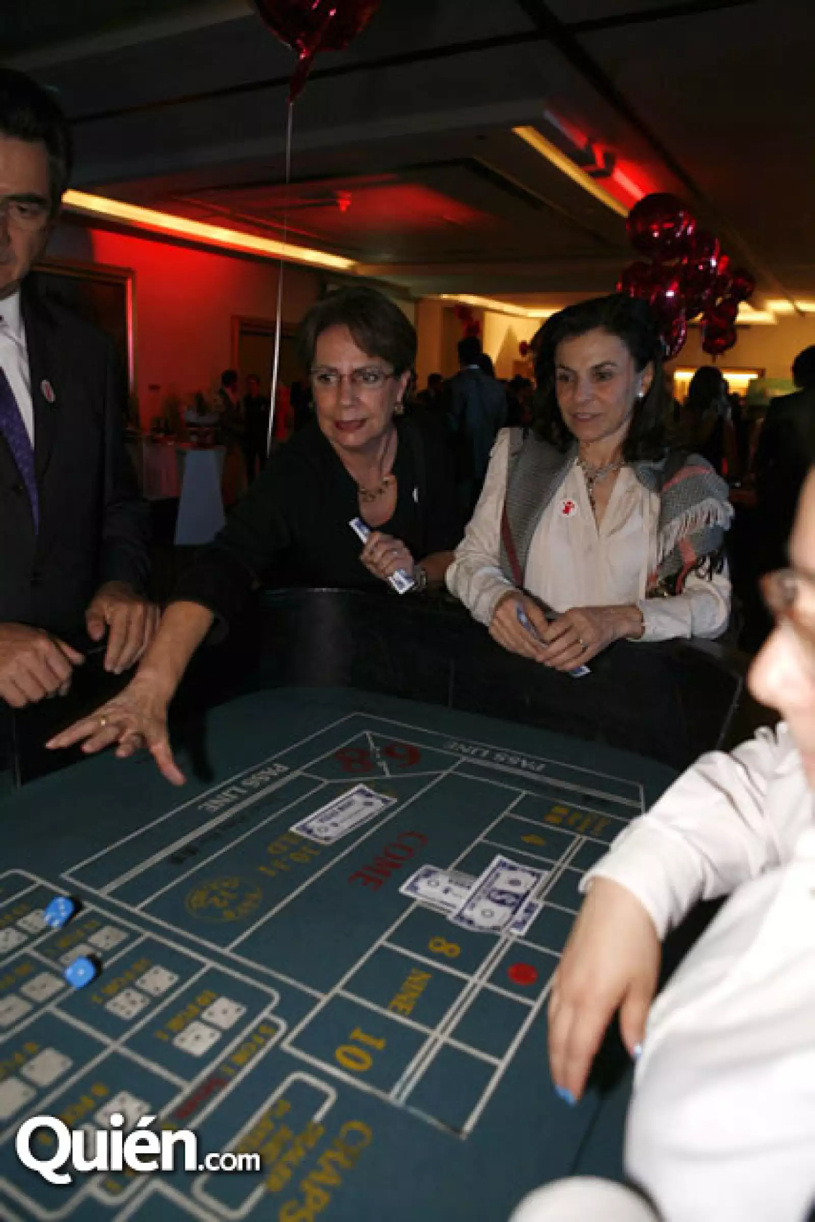 María Rosa y Maribel Riveroll