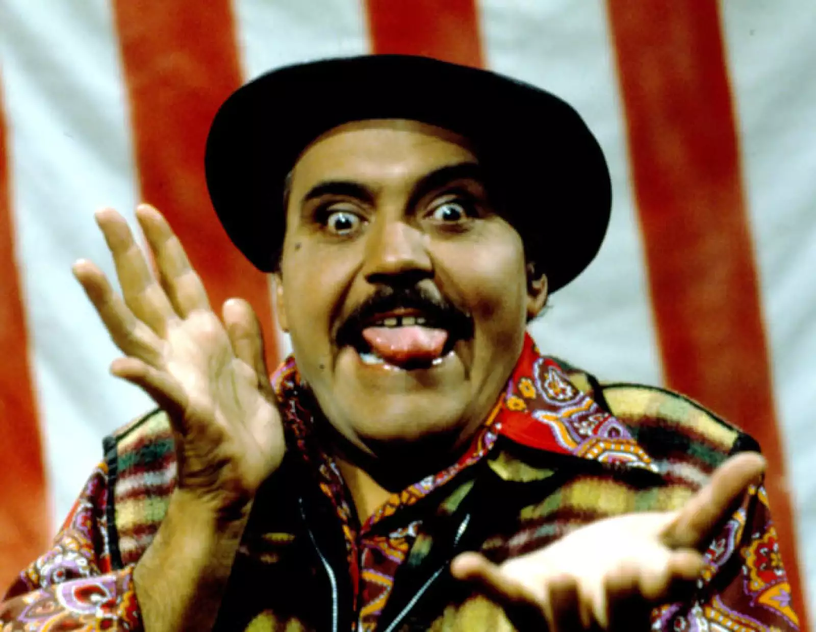 Gaspar Henaine Pérez, mejor conocido como Capulina, nació en Chignahuapan, Puebla, un 6 de enero de 1926, hijo de un inmigrante libanés.