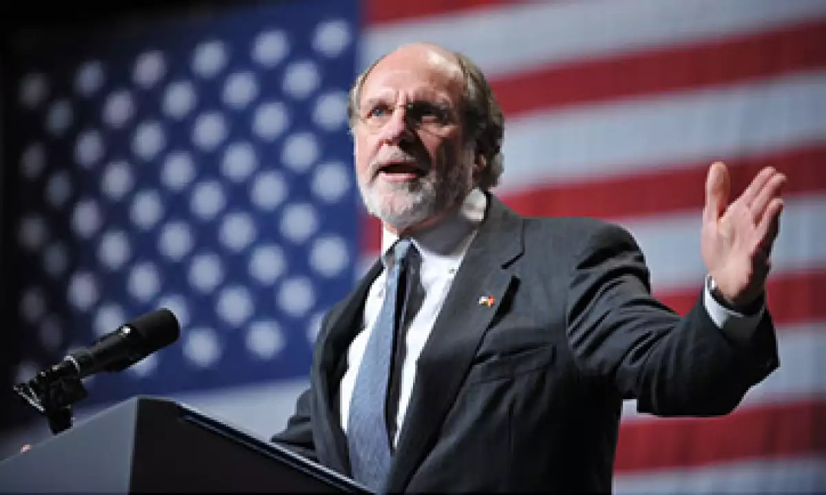 Antes de declararse en bancarrota, Corzine intentó vender MF Global a Interactive Brokers. (Foto: Cortesía CNNMoney)