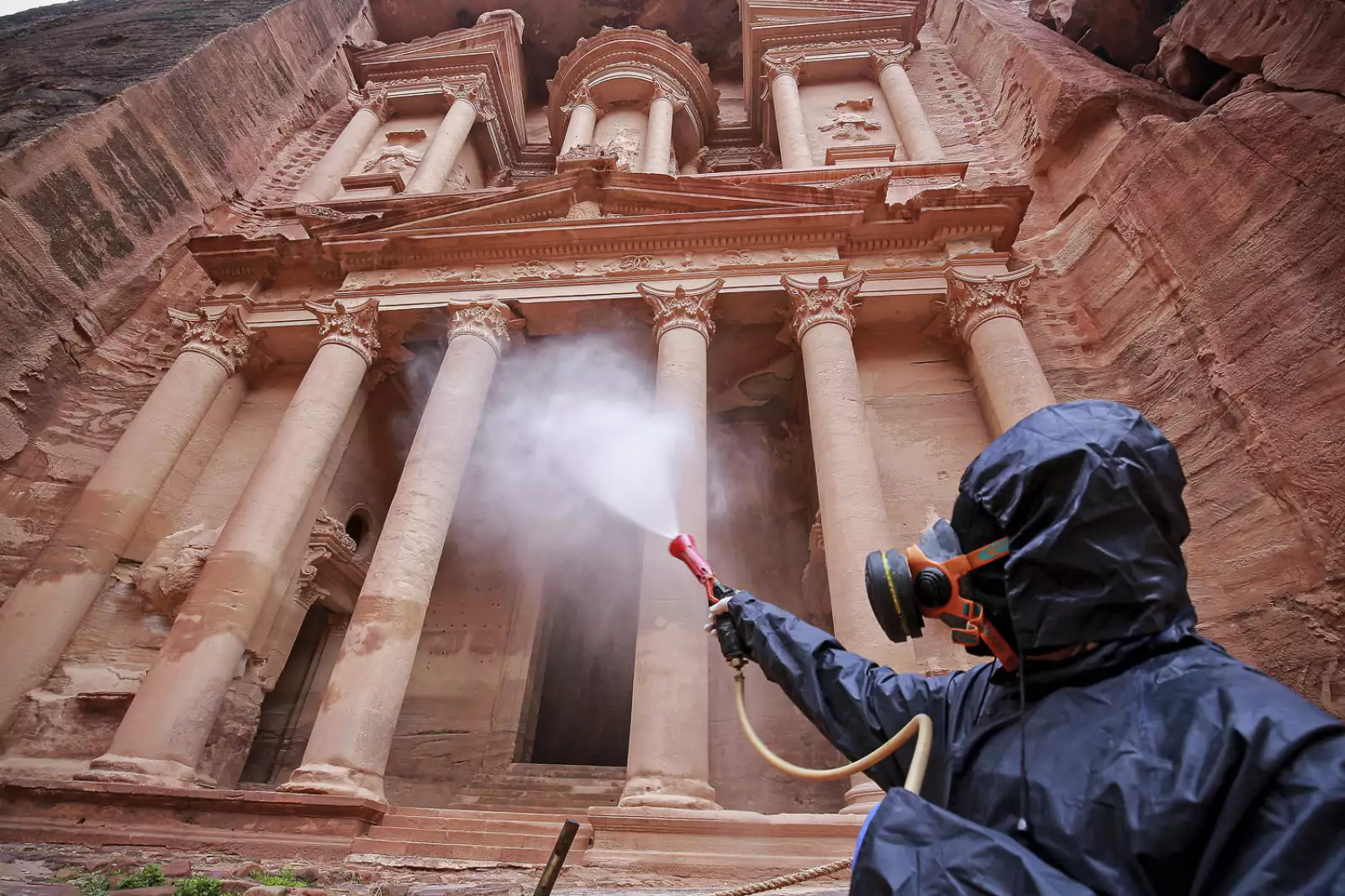 JORDAN-PETRA-HEALTH-VIRUS