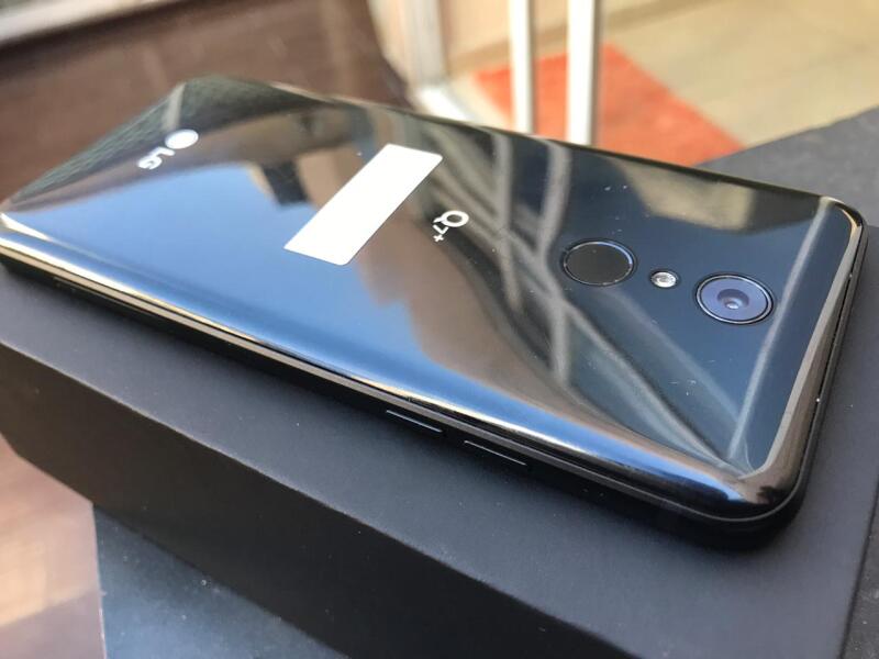 Parte trasera LG Q7 Plus