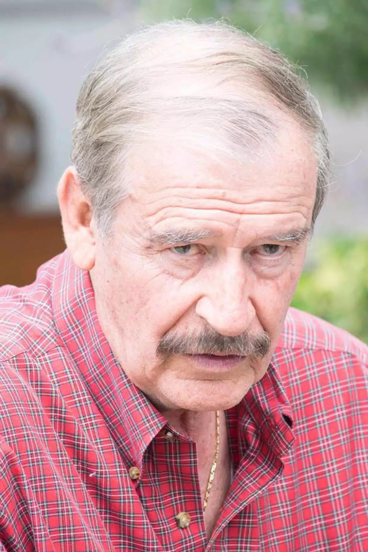 En entrevista, el ex presidente mexicano y su esposa nos cuentan la razón detrás de la serie de tuits contra el pre candidato republicano.