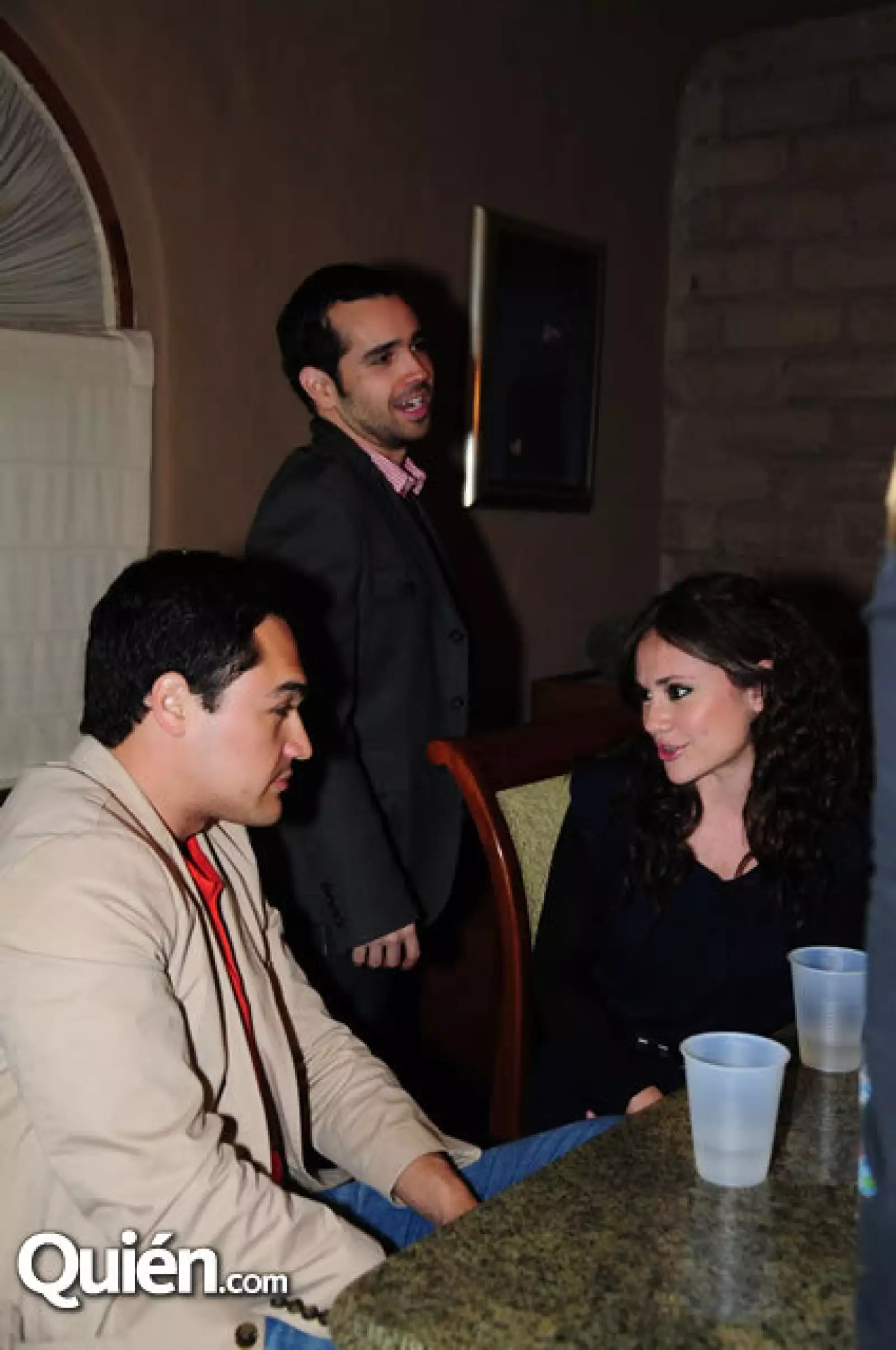 Javier Velázquez,Adriana Espinosa,Manuel Navarro