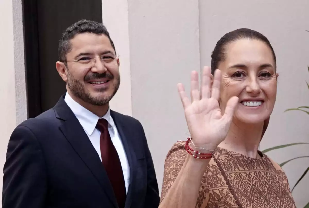 Martí Batres se suma al gabinete de Claudia Sheinbaum como director del ISSSTE