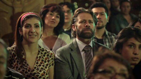Karina Gidi y Juan Manuel Bernal en una de las escenas de Cuatro Lunas.