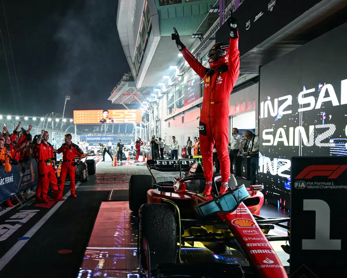 AUTO-PRIX-F1-SIN