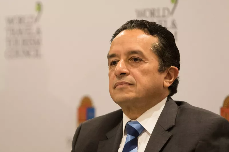 Carlos Joaquín descarta golpe al turismo por violencia