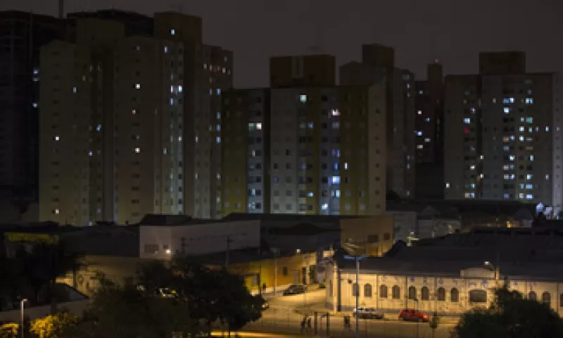 La iluminación representa hasta 15% del gasto corriente de algunas entidades. (Foto: Getty Images)