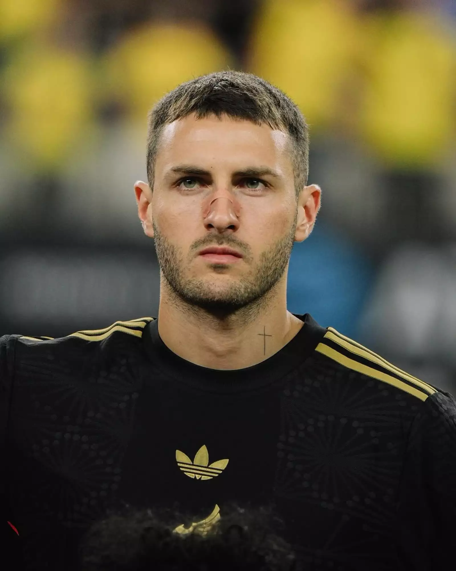 santi gimenez.jpg
