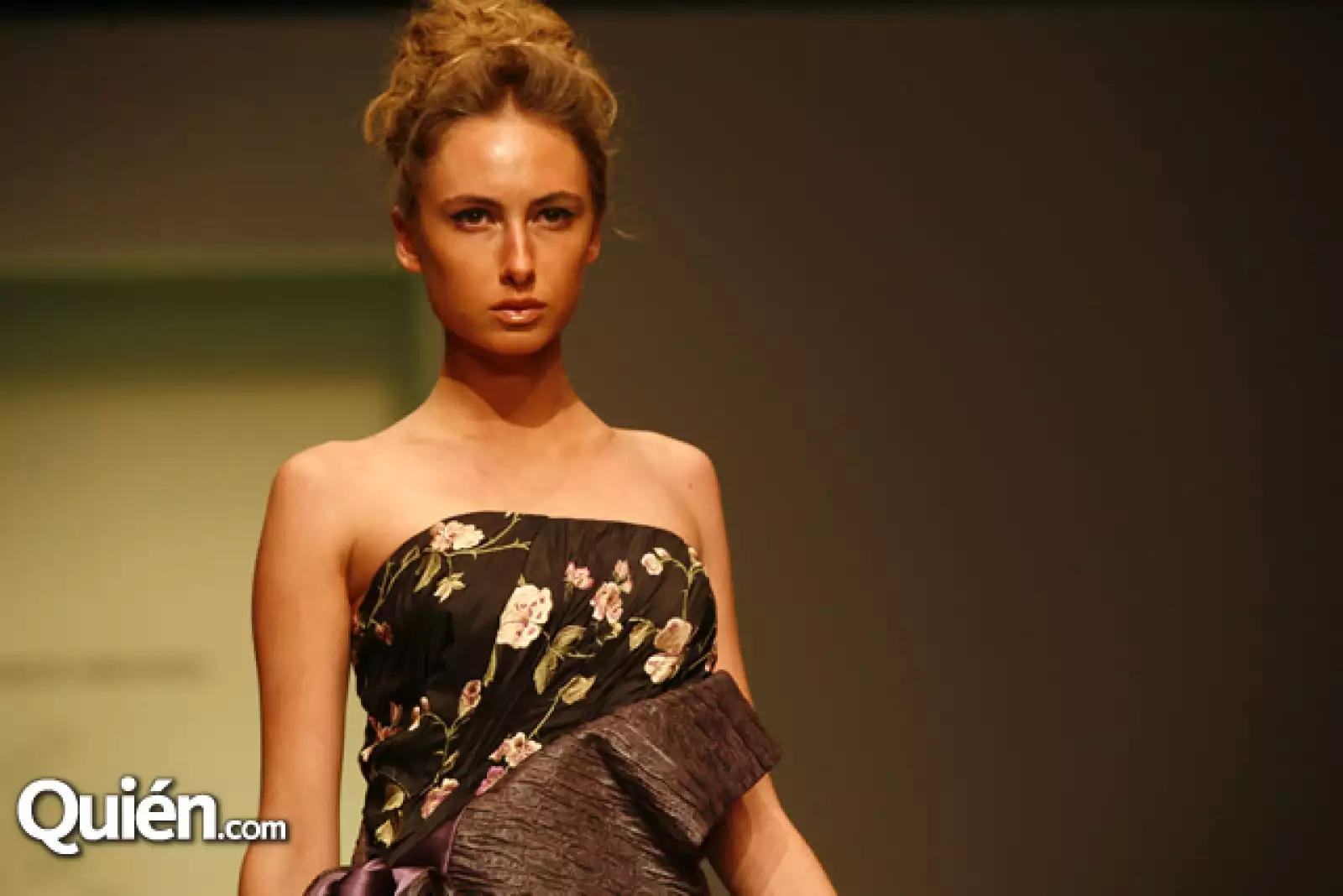 Desfile Arturo Ramos