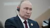 El presidente ruso, Vladimir Putin, asiste a la reunión con el presidente de Burundi, Evariste Ndayishimiye, al margen de la cumbre Rusia-África en San Petersburgo, Rusia, el 27 de julio de 2023. Sputnik/Alexei Danichev/Pool a través de REUTERS EDITORES DE ATENCIÓN - ESTA IMAGEN FUE PROPORCIONADA POR UN TERCERO.