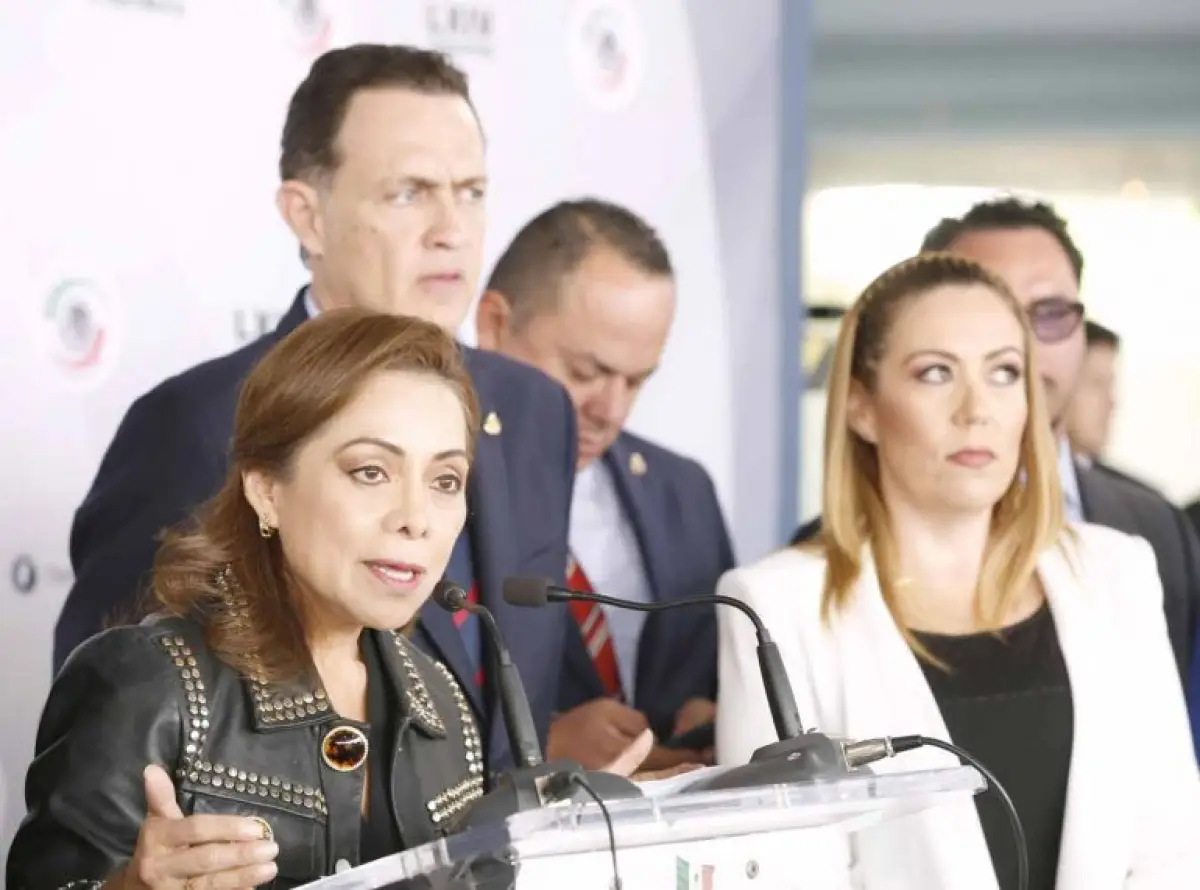 Senadores del PAN