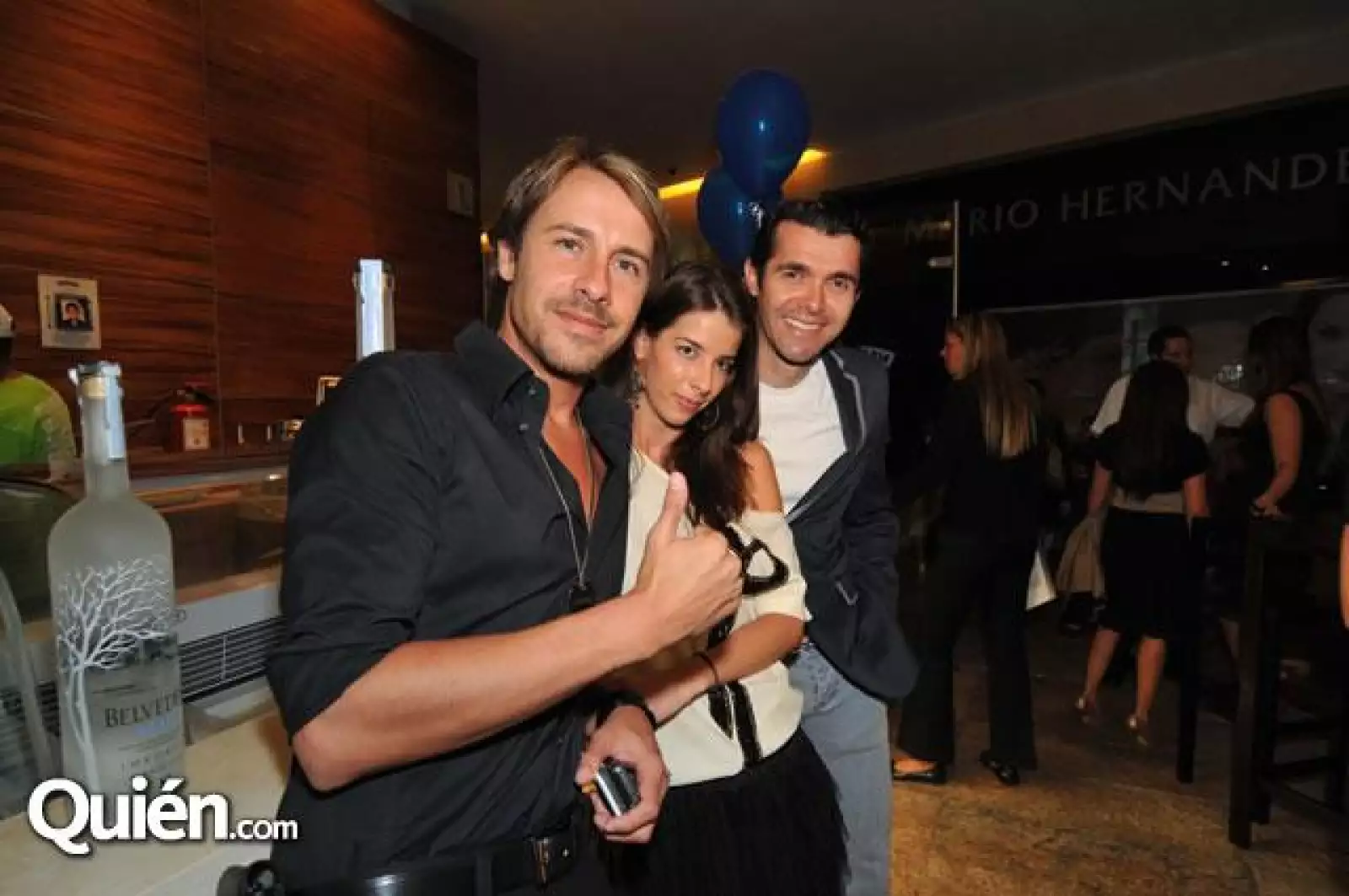 Carlos Gascón,Paola Reyner y Lorenjzo Ruiz