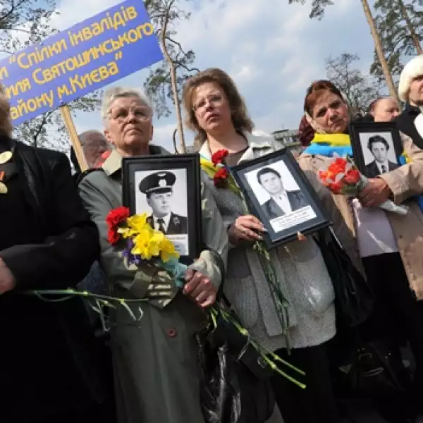 Chernóbil - 25 años - memorial 