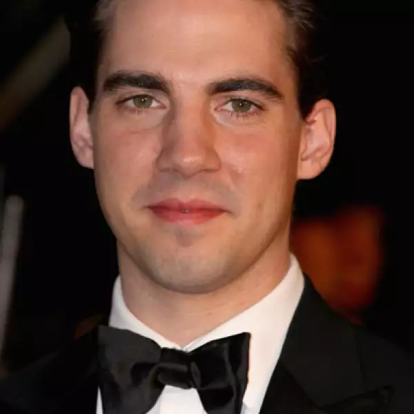 Aunque nunca heredara un trono como tal, el príncipe Philippos de Grecia, de 26 años, es uno de los royals más guapos del mundo, recién graduado de la Universidad de Gorgetown le gusta llevar una vida fuera del ojo público.