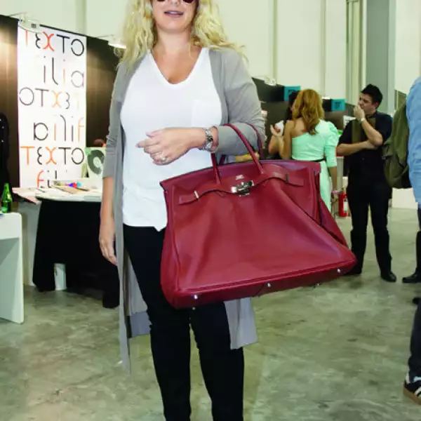 Cualquier fanática de bolsas debe tener en su clóset una Birkin de Hermès.